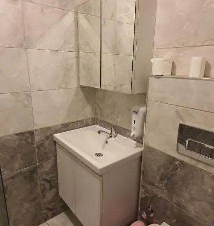 Center דירה *